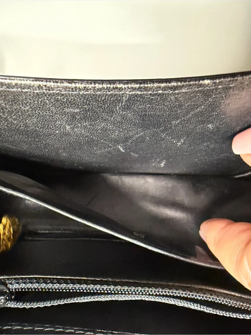 Gucci Black Leather Shoulder Bag with Gold-Tone Buckle
